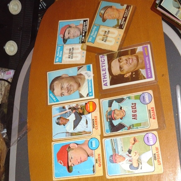 1960's Baseball Card Lot - Picture 1 of 3
